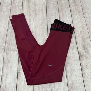Nike Pro Womens Maroon Leggings‎ 7/8 Length Mesh Back Size XS